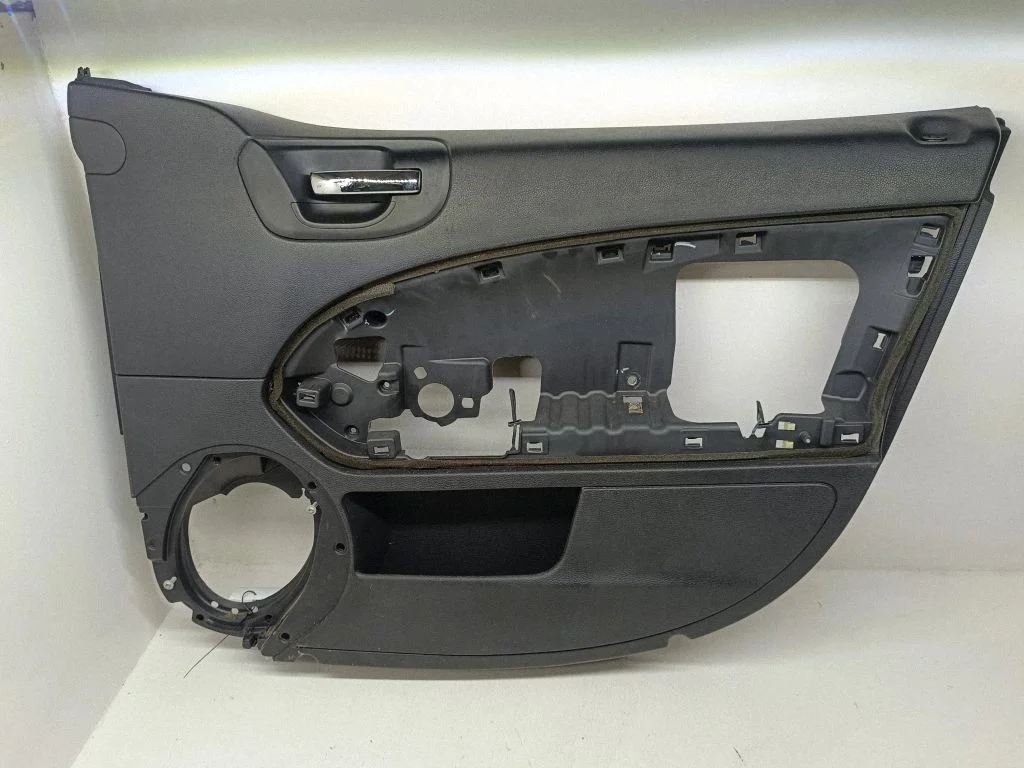 Rear door card panel trim 91064