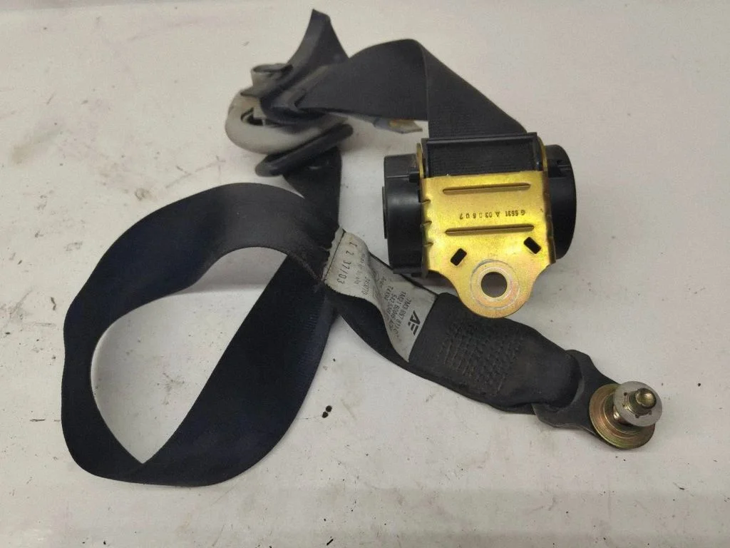 Rear seatbelt – Volkswagen Sharan (2001-2010)