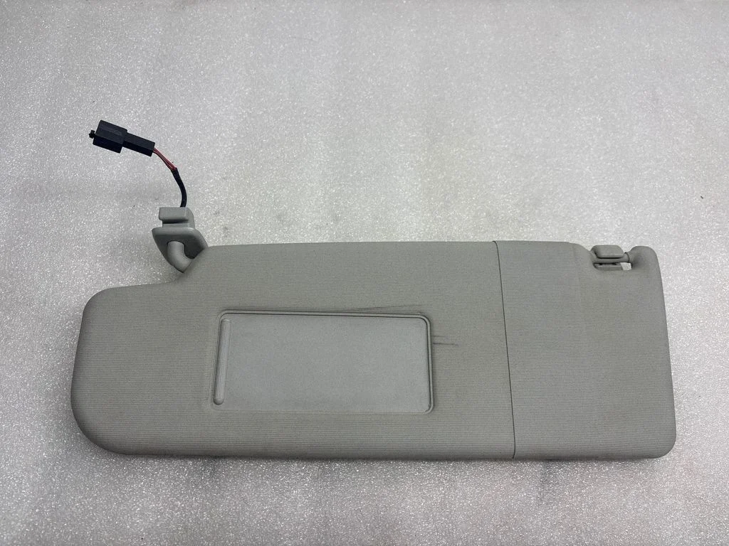 Päikesesirm 1K0857561B