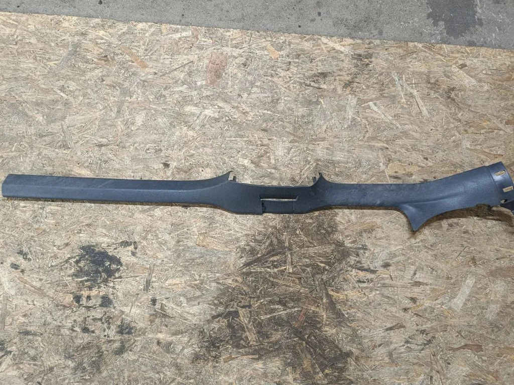 Listwa progowa przednia (wewnętrzna) – Volkswagen Golf Plus (2005-2013)
