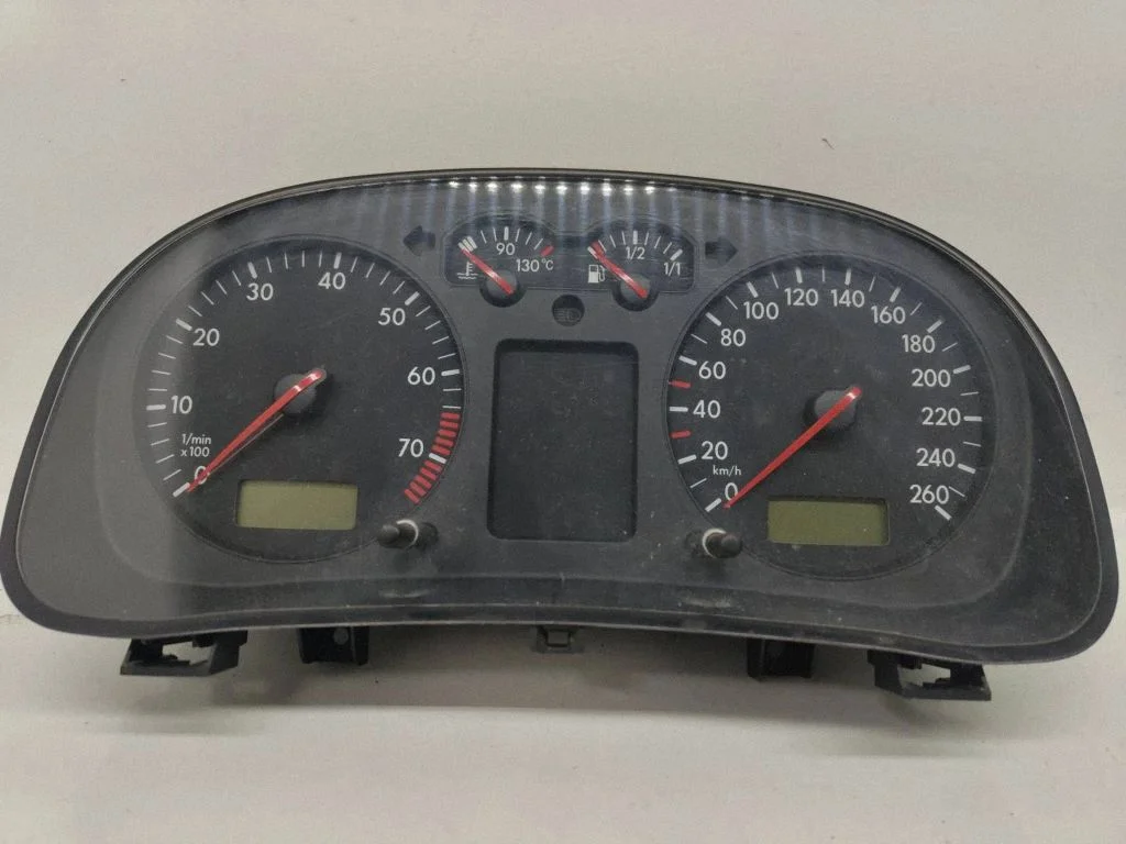 Speedometer (instrument cluster) – Volkswagen Golf IV (1998-2005)