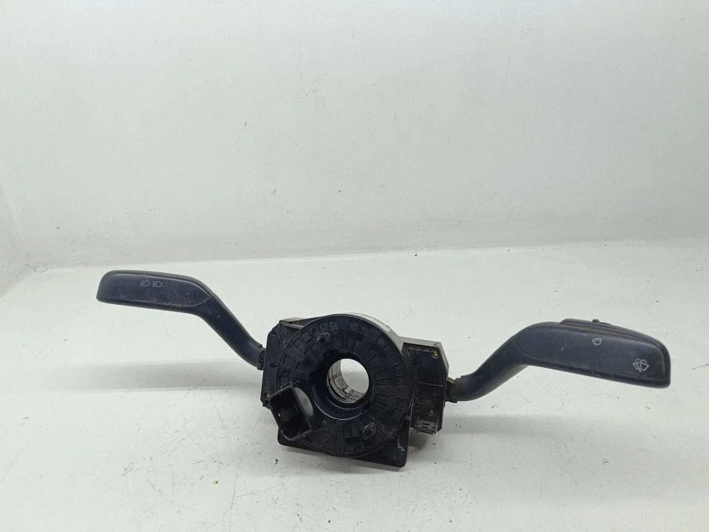 Wiper turn signal indicator stalk/switch – Volkswagen Transporter - Caravelle T5 (2003-2015)