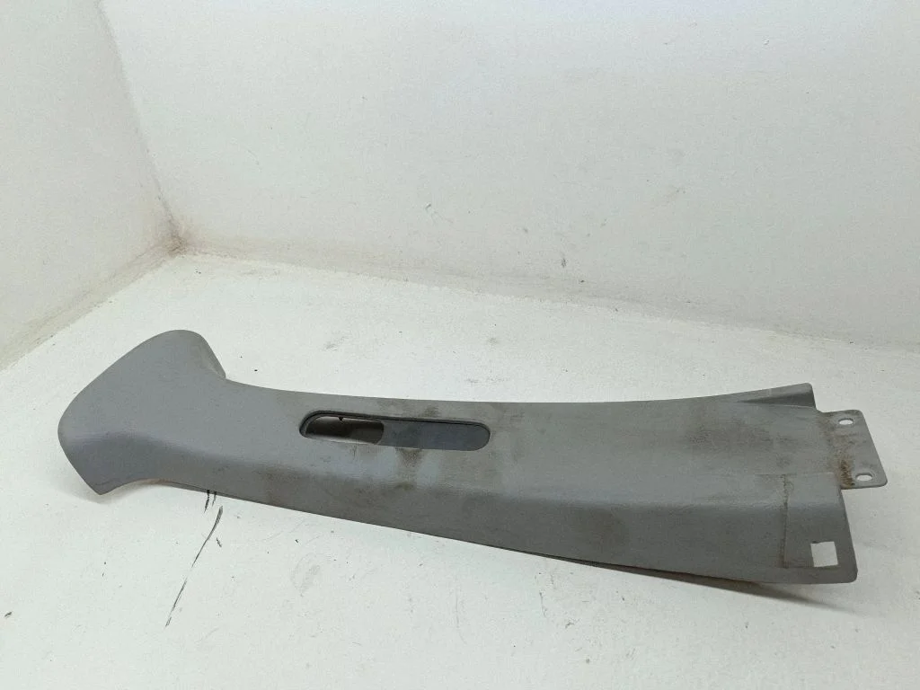 Other interior part – Hyundai Santa Fe (2000-2006)
