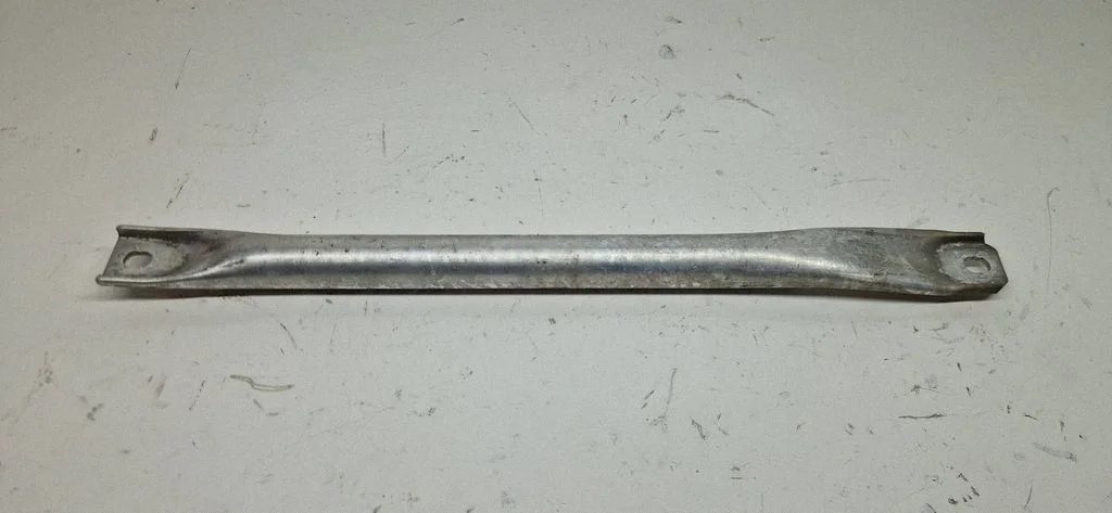 Muu mootoriruumi osa 7180316