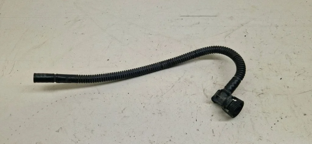 Kita variklio skyriaus detalė