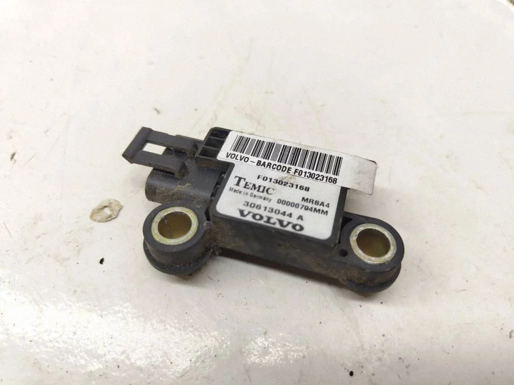 Drošības spilvenu trieciena sensors – Volvo S40, V40 (1995-2004)
