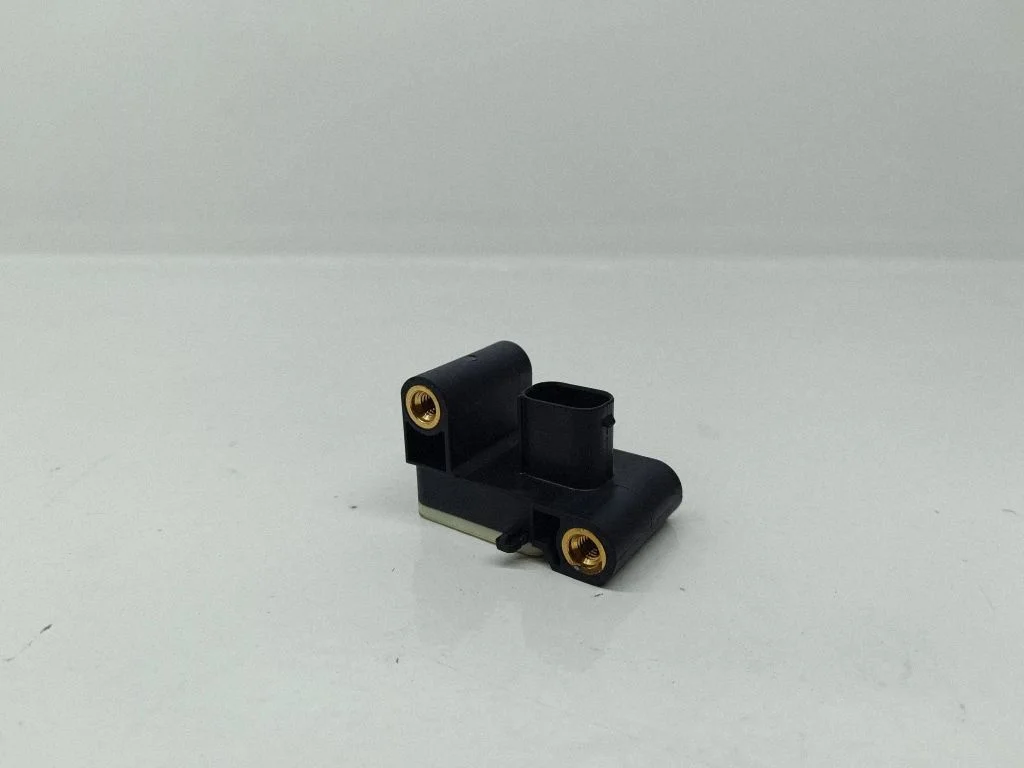Airbag deployment crash/impact sensor – BMW 1 Series E81 E87 (2004-2011)