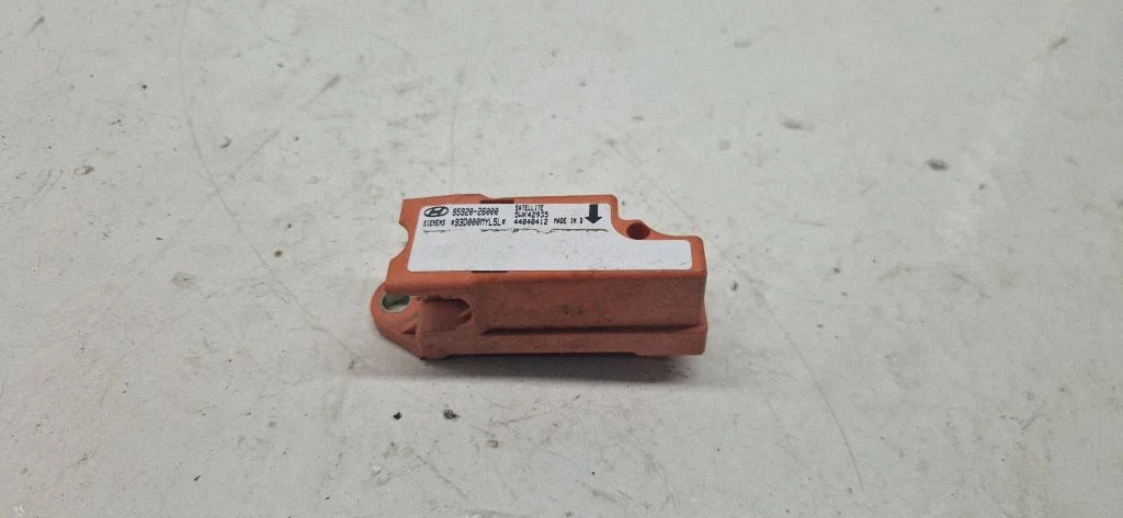 Drošības spilvenu trieciena sensors – Hyundai Santa Fe (2000-2006)
