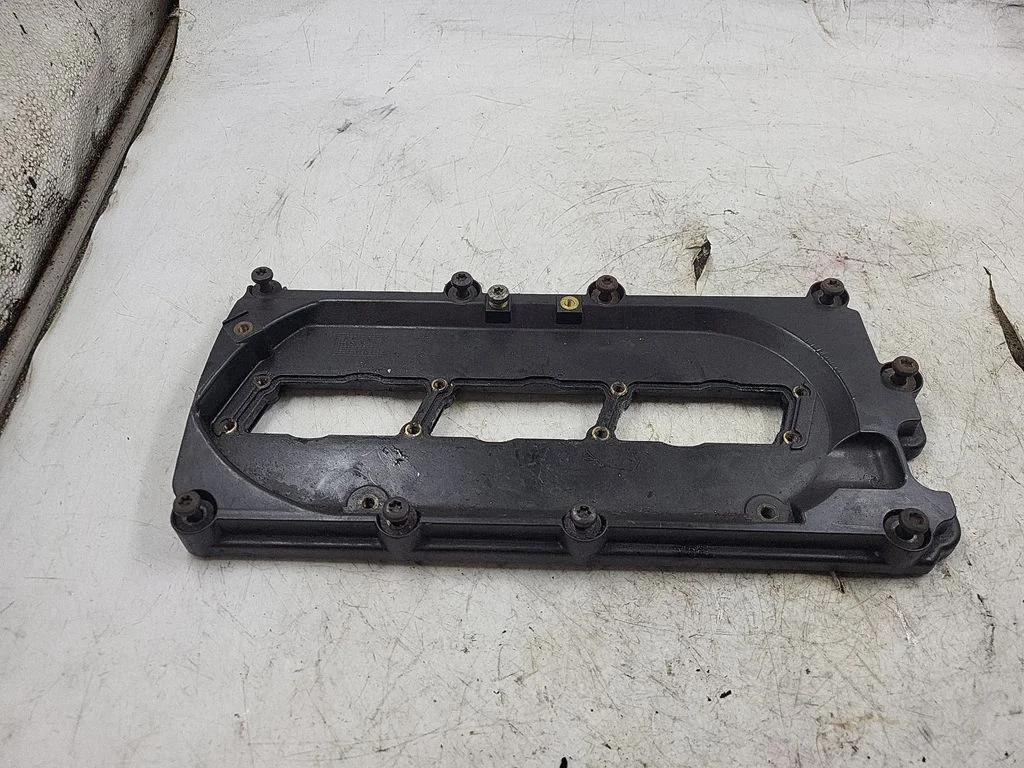 Other engine bay part