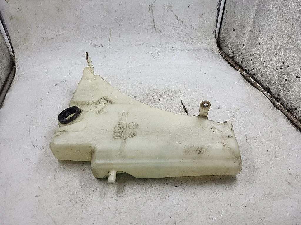 Windshield washer fluid reservoir/tank 8T0955453