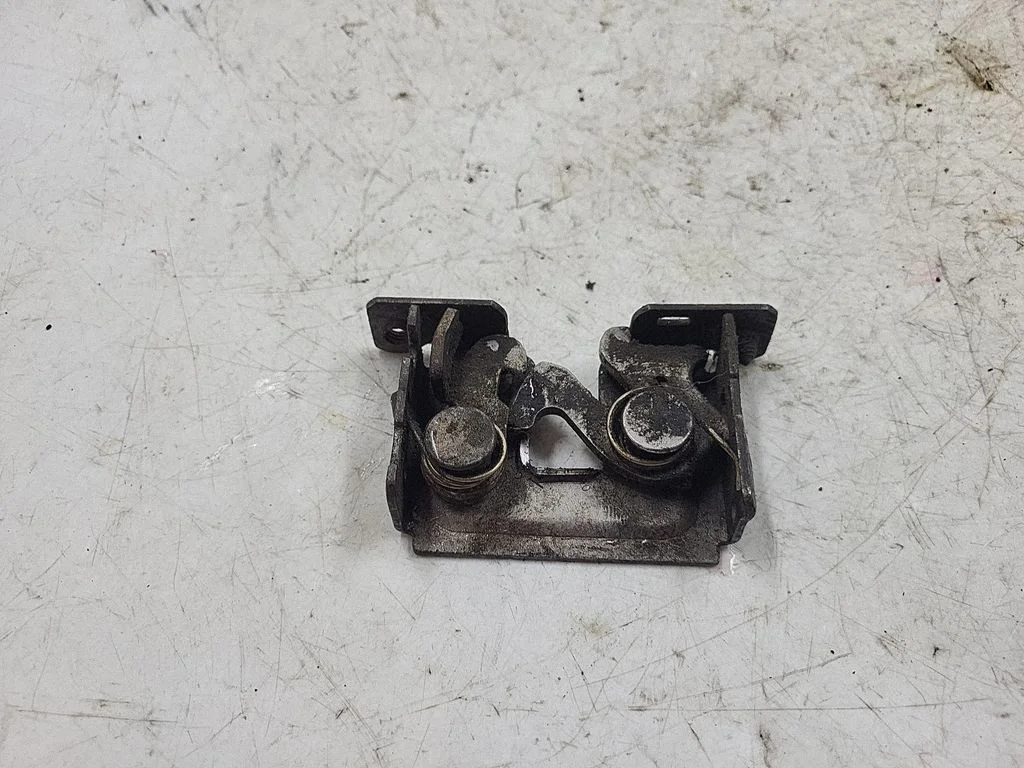 Engine bonnet/hood lock/catch 7115229