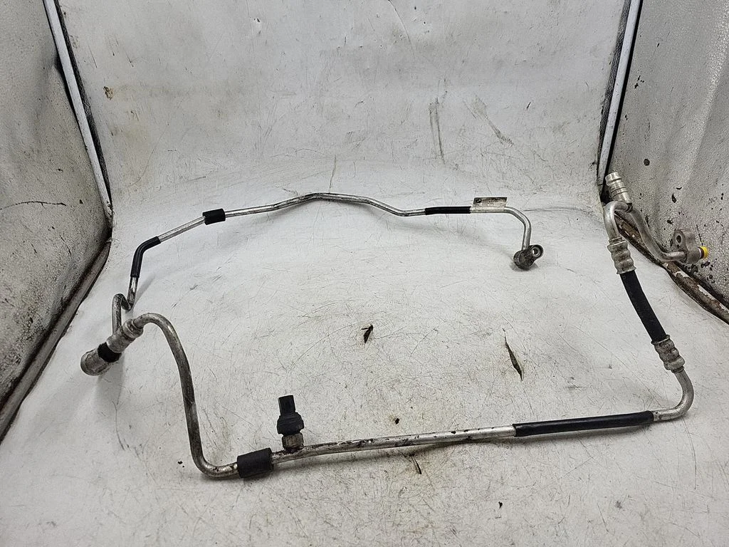 Air conditioning (A/C) pipe/hose