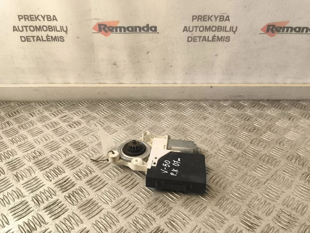 Priekinio lango pakelėjo varikliukas