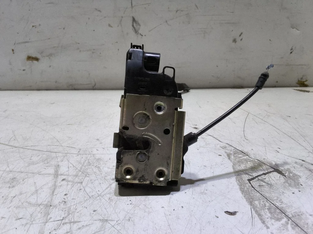 Front door lock 017973Z98