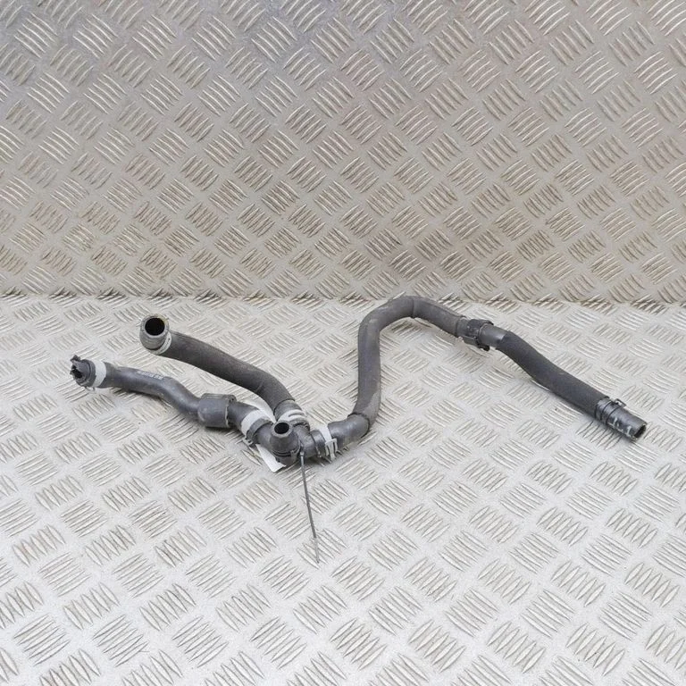 Mootori jahutusvedeliku toru / voolik 5QS121064K
