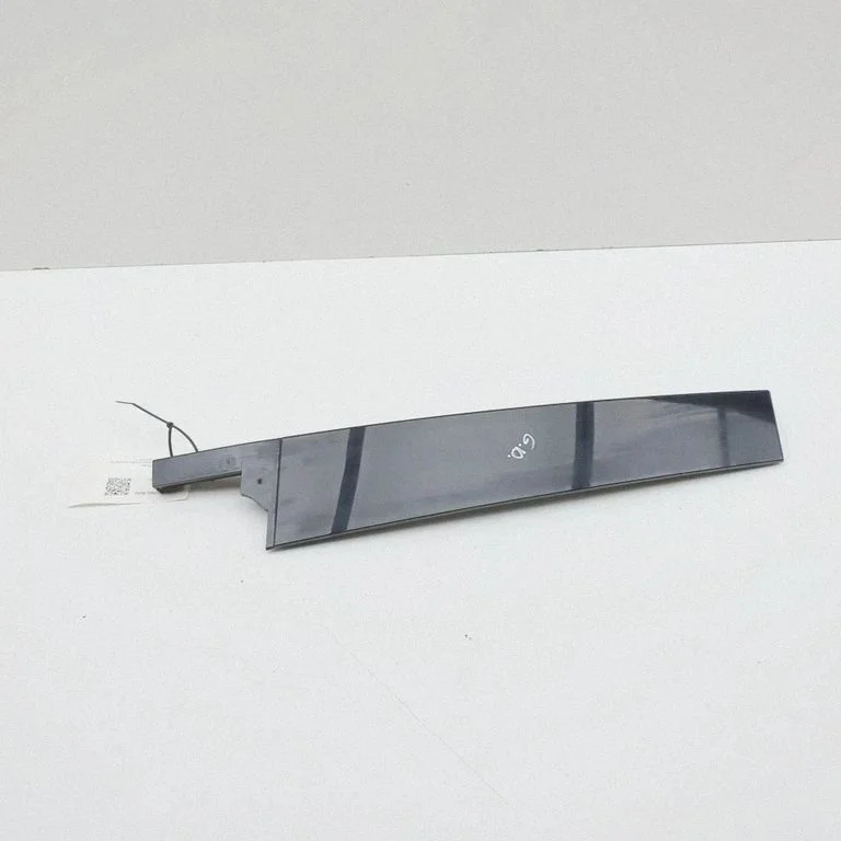 Tagaukse klaasi liist 57L839902