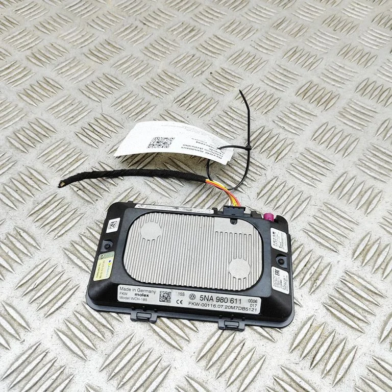 Moduł ładowania bezprzewodowego – Volkswagen Golf VIII (2019-)