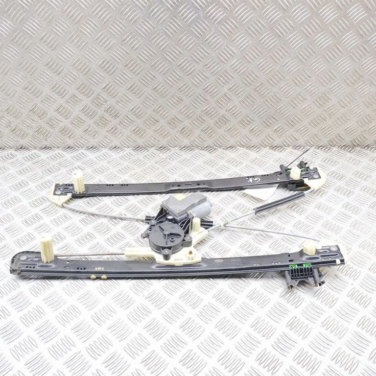 Rear door window regulator with motor DK6227001AG