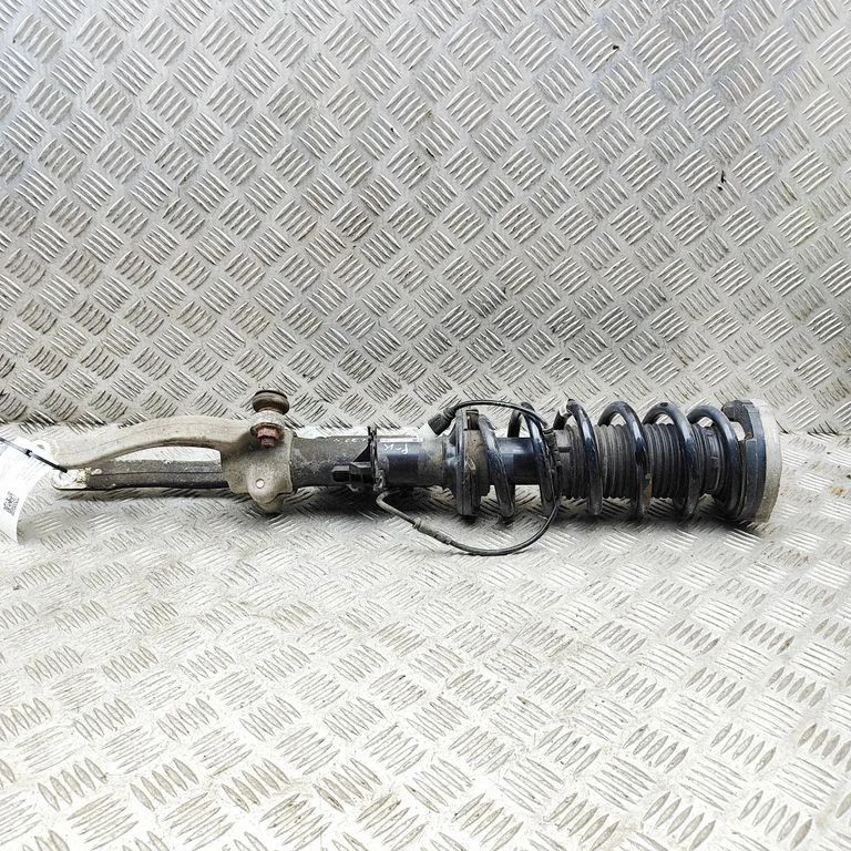 Front shock absorber/damper 6866393