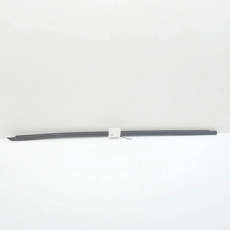 Durų stiklo apdaila