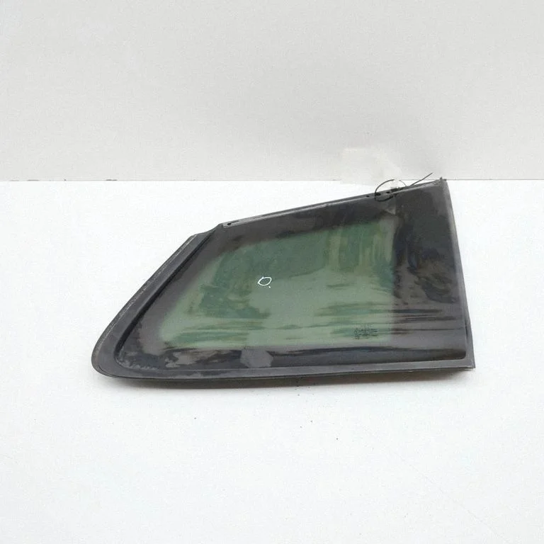 Tagumine kere külgklaas 57L845042C