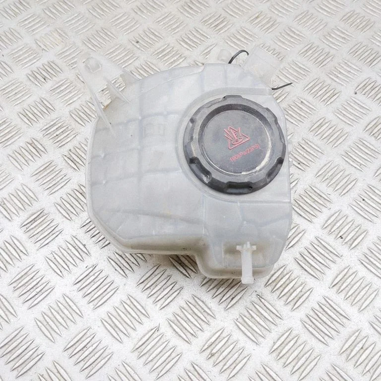 Coolant expansion tank/reservoir – Volkswagen Tayron II (2024-)