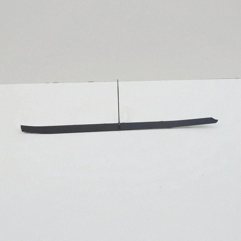 Dashboard glove box trim – Volkswagen Tayron II (2024-)