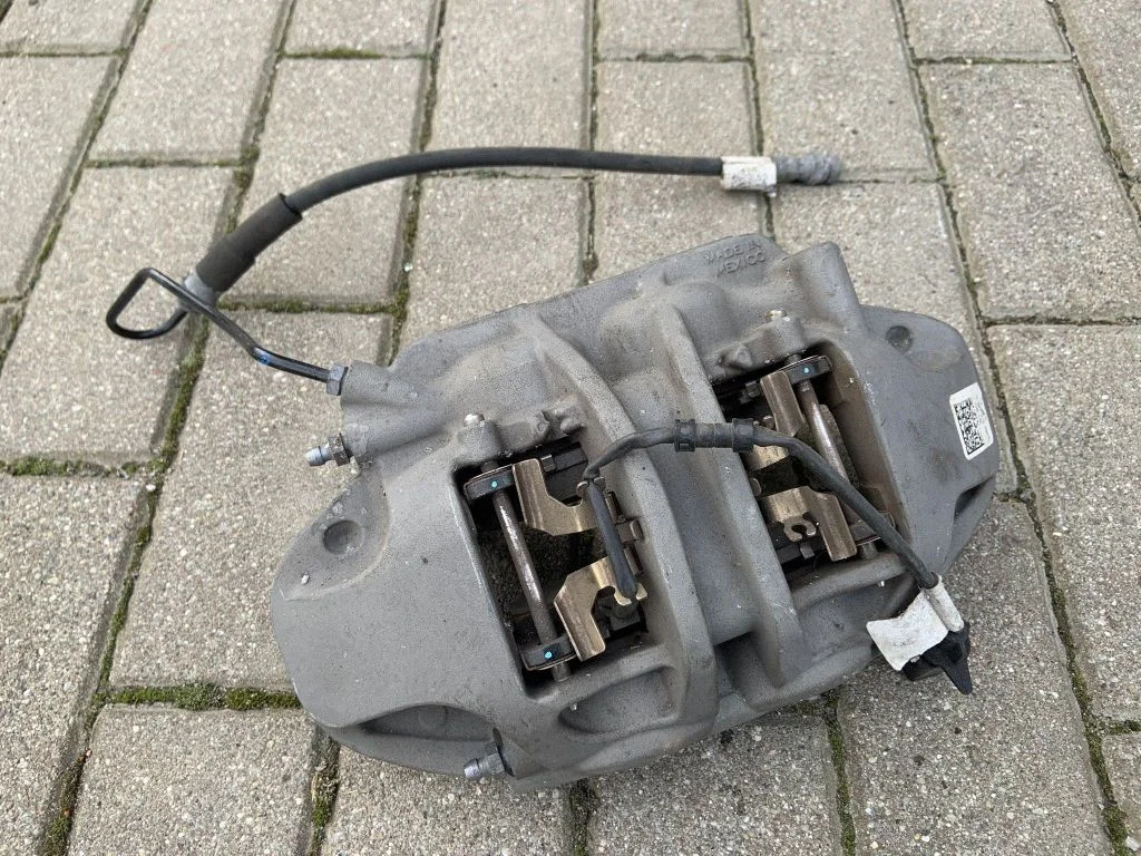 Esimene pidurisadul 80A615105Q