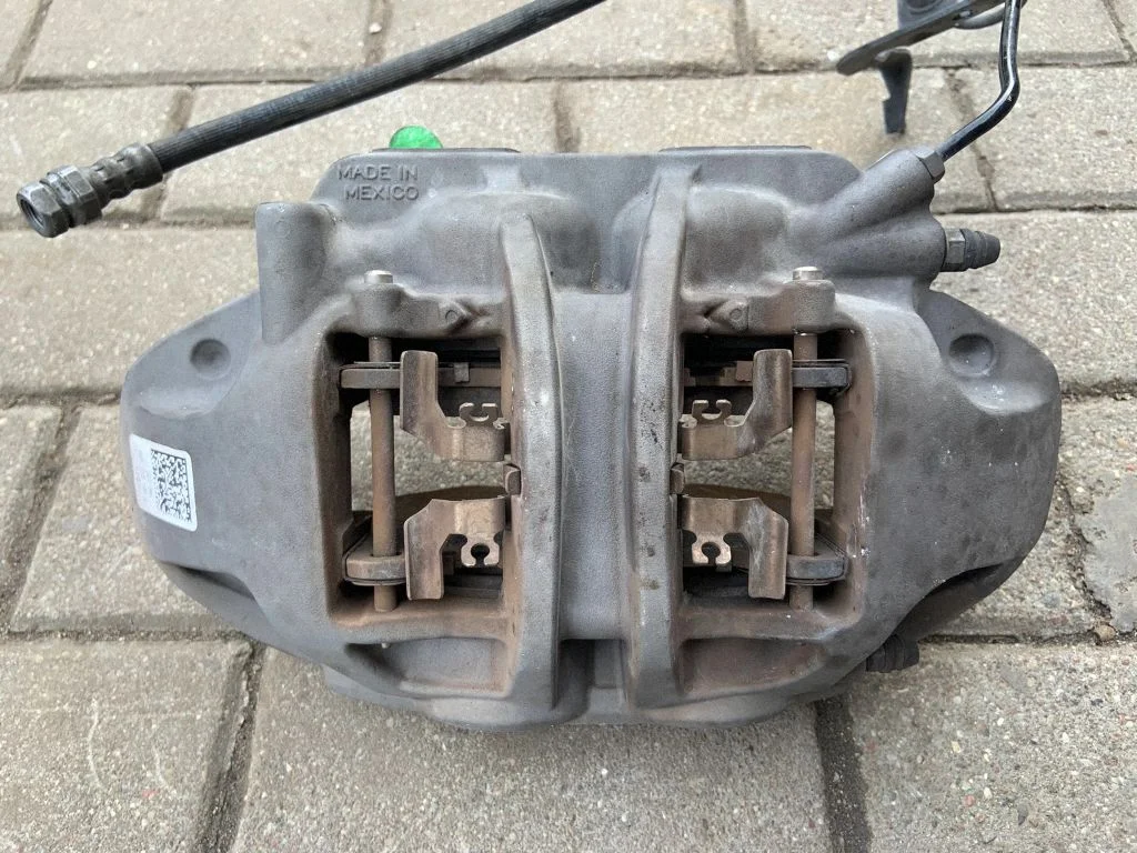 Esimene pidurisadul 80A615106Q