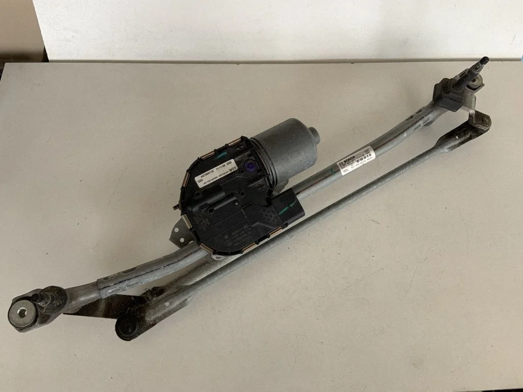 Kojameeste mehhanismi komplekt 4G1955023A