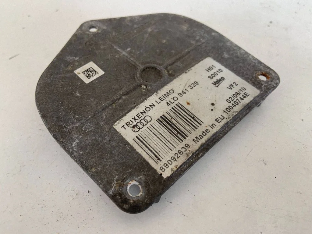 Headlight/headlamp 4L0941329