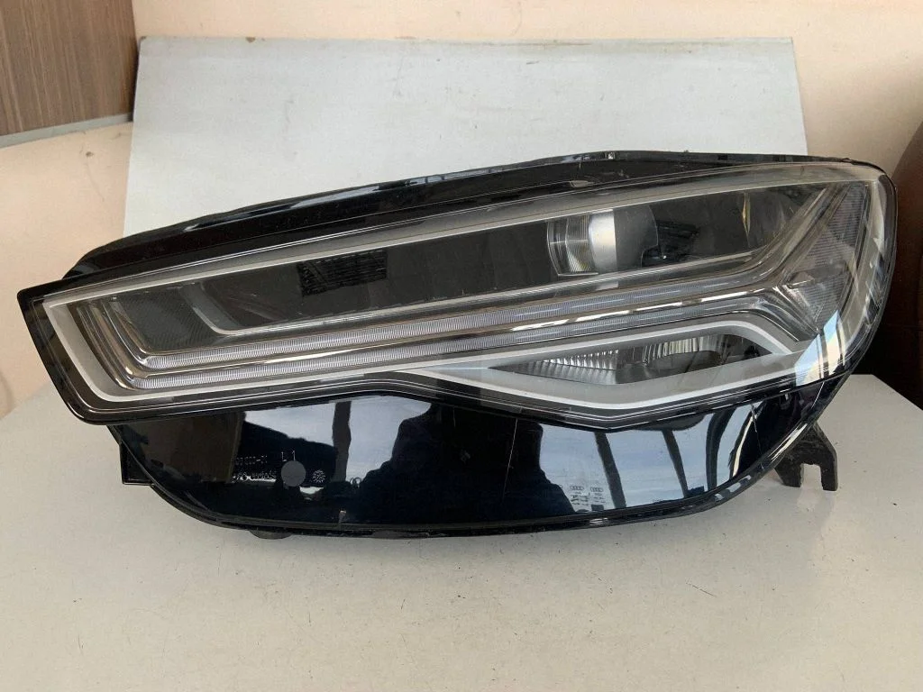 Headlight/headlamp 4G0941035