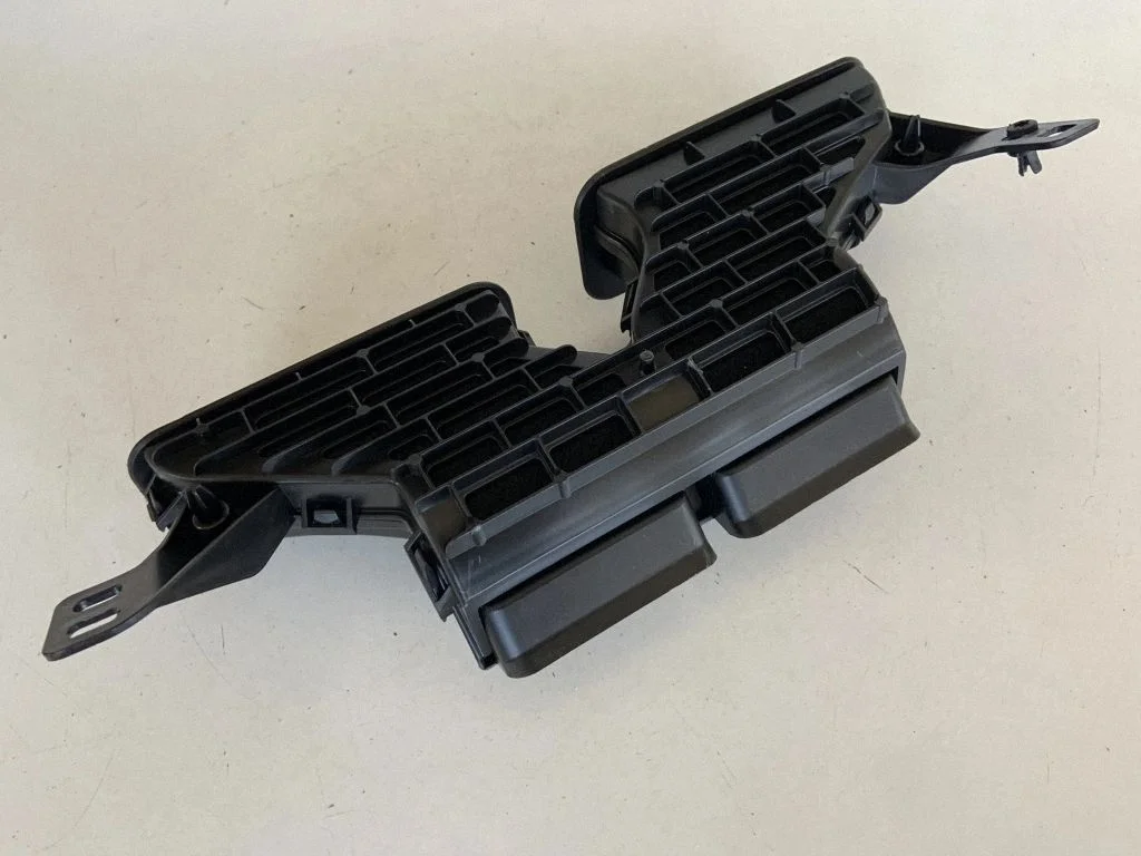 Cabin air duct channel 4M1819723