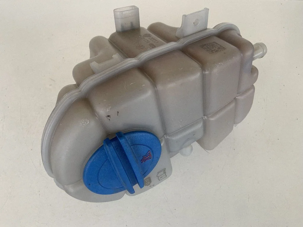 Coolant expansion tank/reservoir 4G0121403R