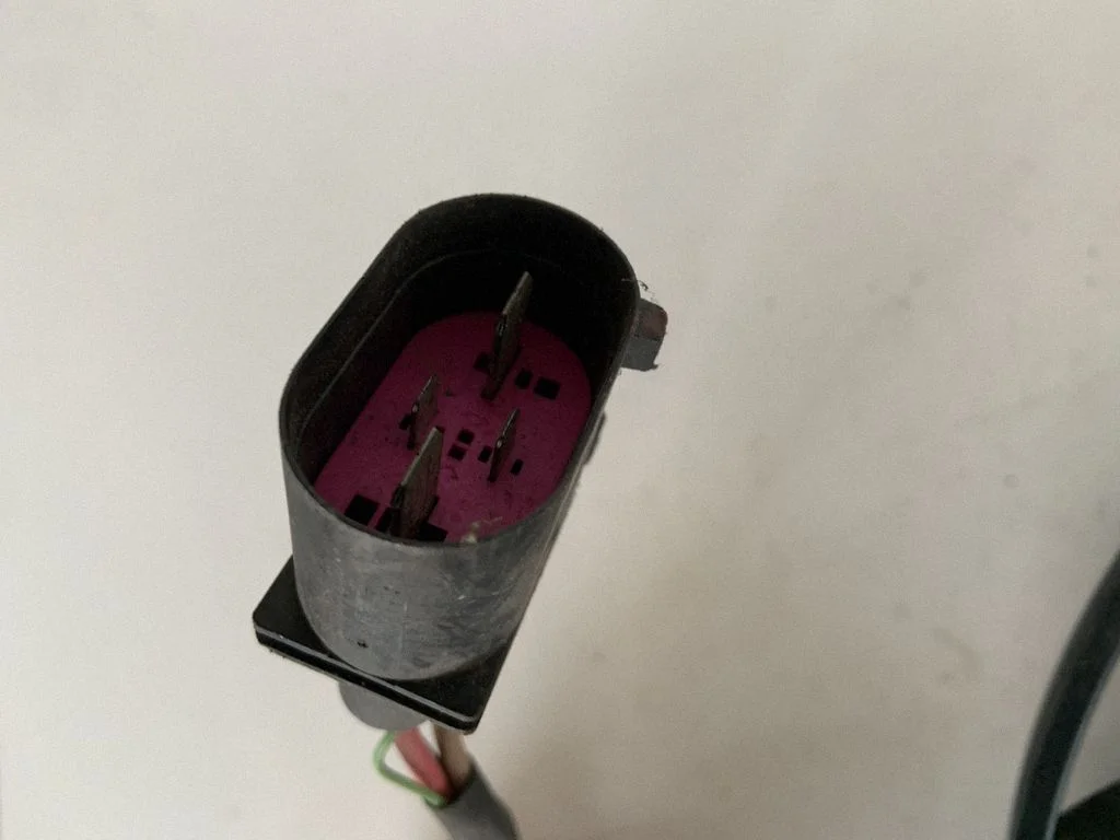 Elektriline radiaatori jahutusventilaator 4H0959455AD