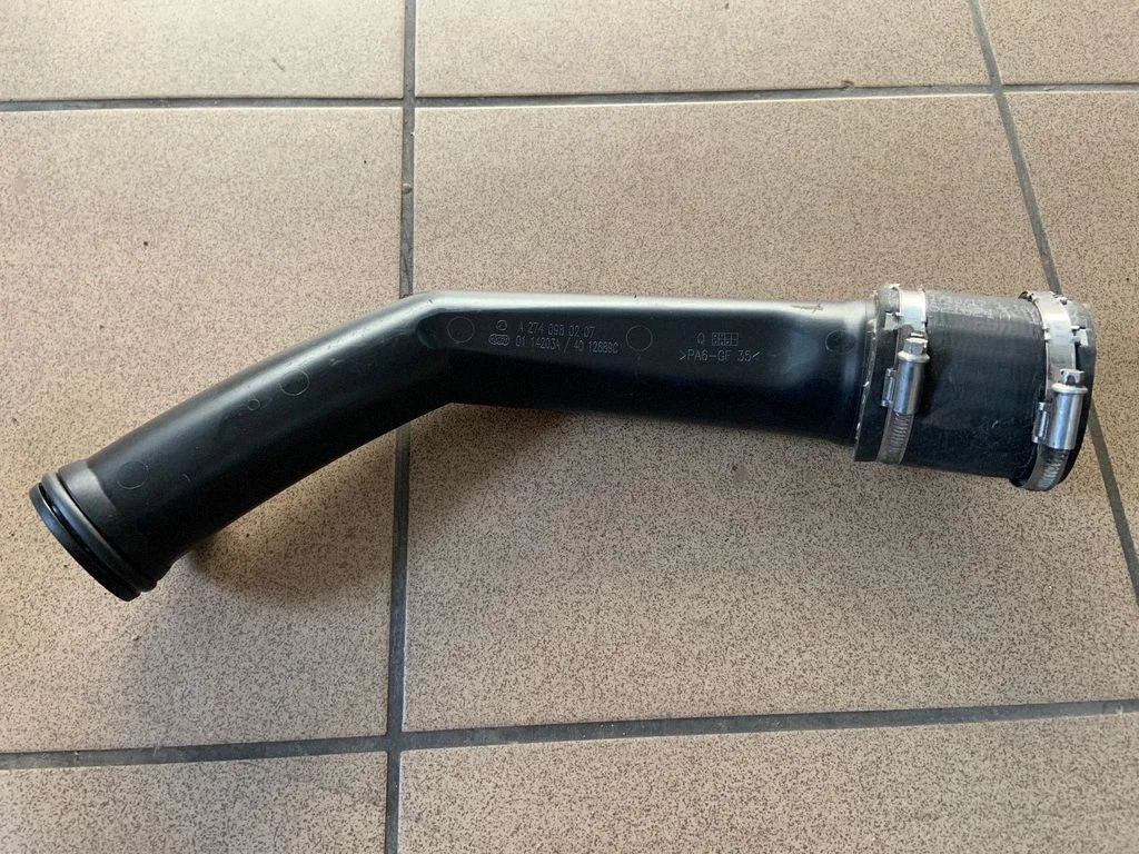 Intercooler hose/pipe A2740980207