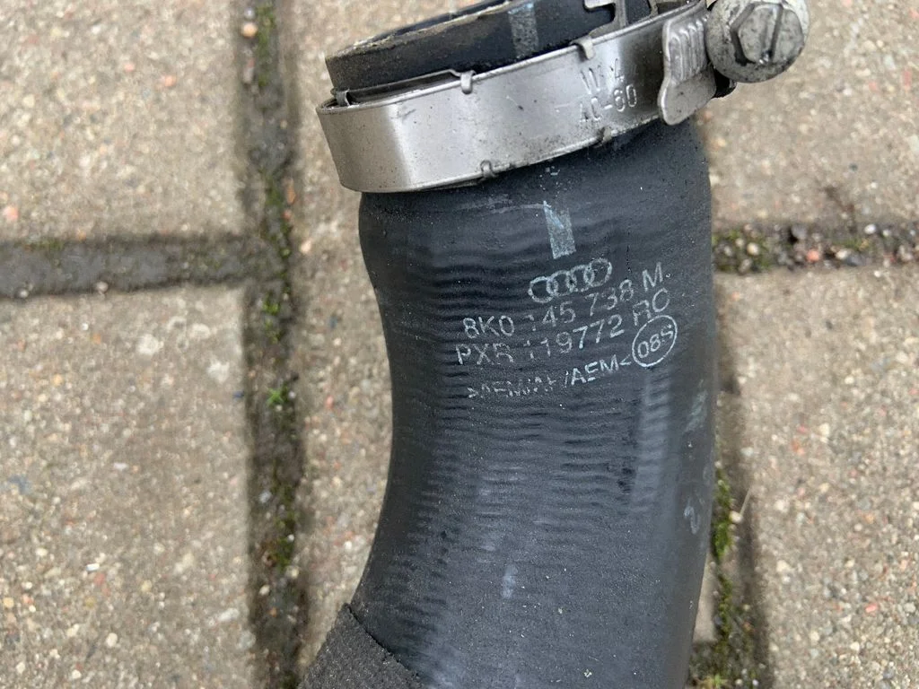 Intercooler hose/pipe 8K0145738M