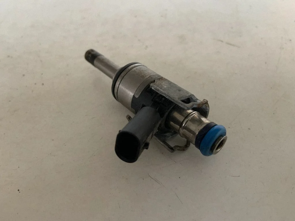 Pihusti(d) (düüs(id)) 06C906036G
