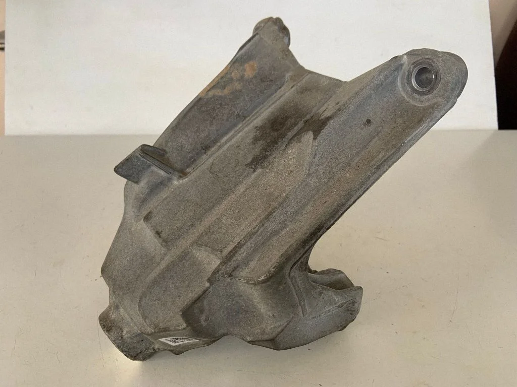 Mootori kinnituskronstein 80A199307D