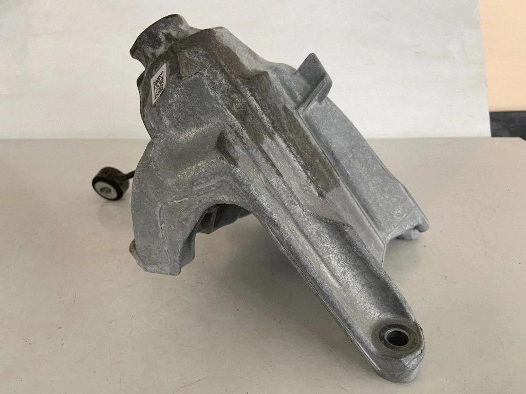 Mootori kinnituskronstein 80A199307D