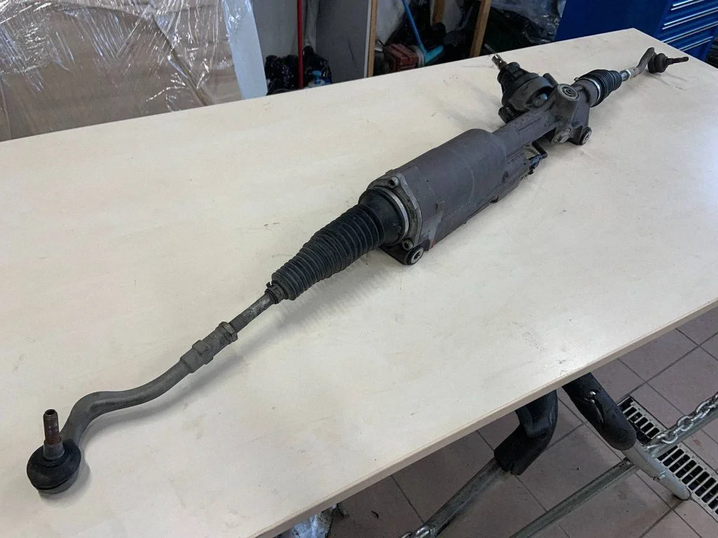 Roolilatt 4G1423055AK