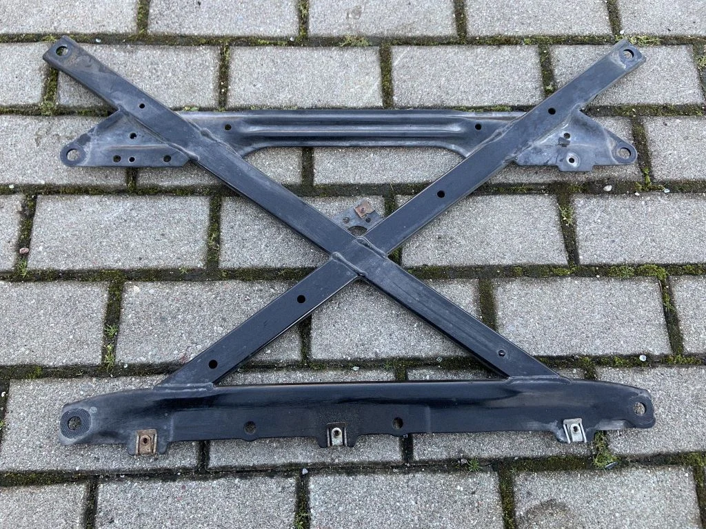 Front subframe 8K1399345C