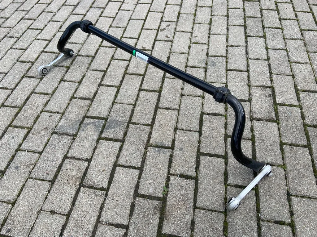 Eesmine stabilisaator (kaldevarras) 80A411305C
