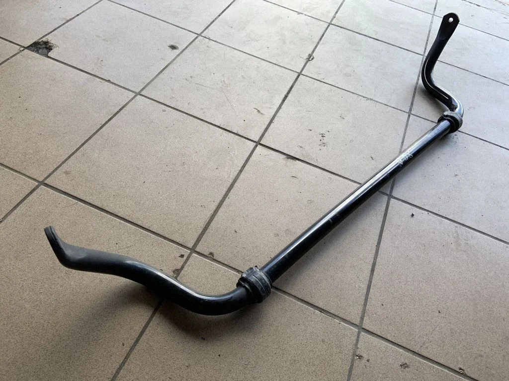 Eesmine stabilisaator (kaldevarras) 80A411305C