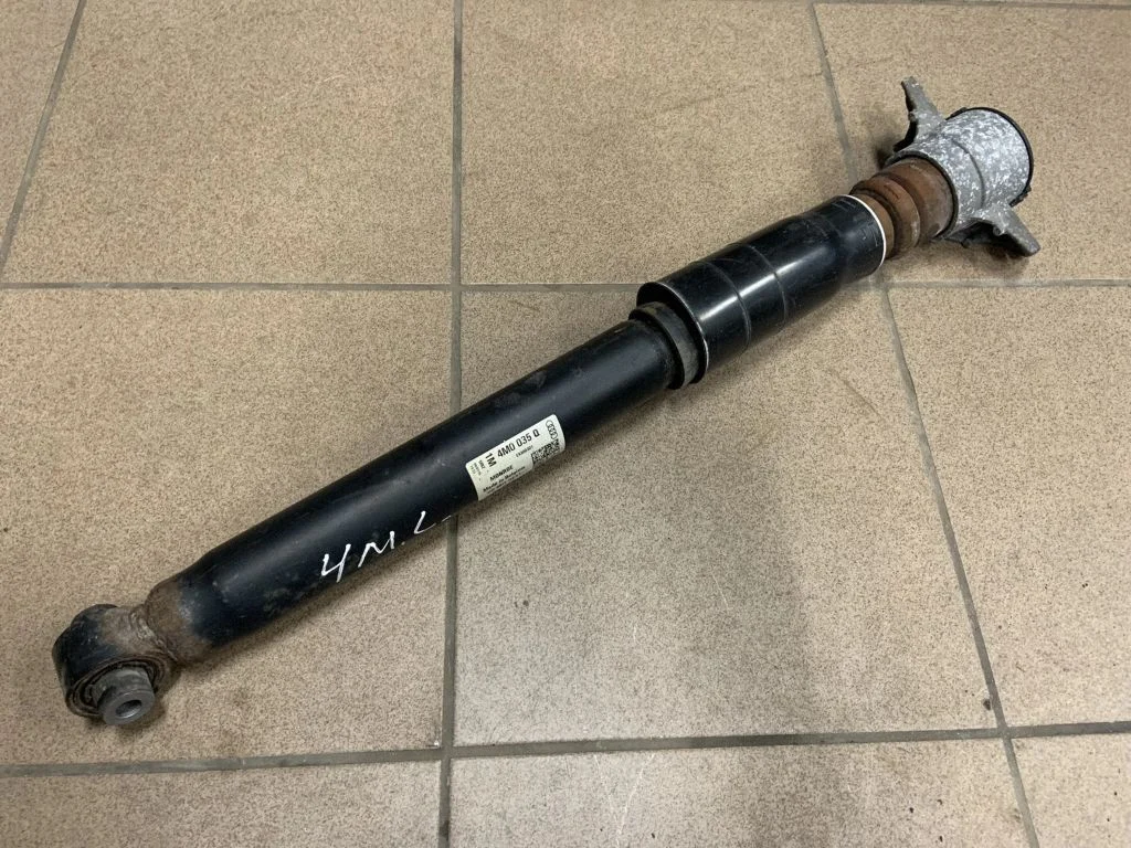 Tagumine amortisaator 4M0035Q