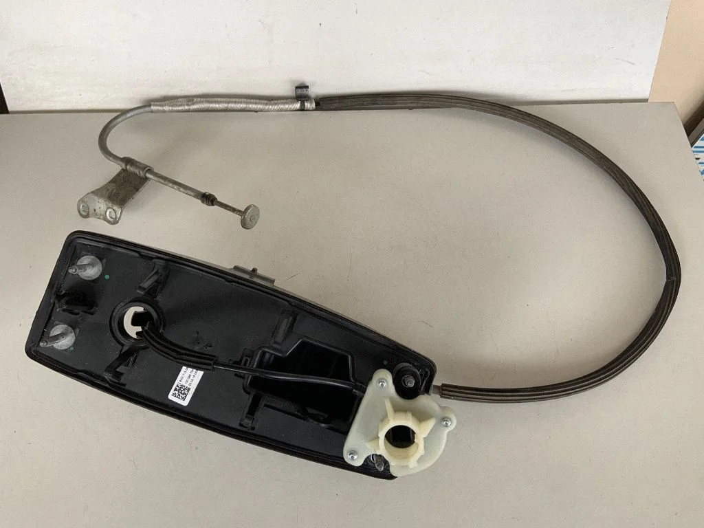 Pavarų perjungimo trosas