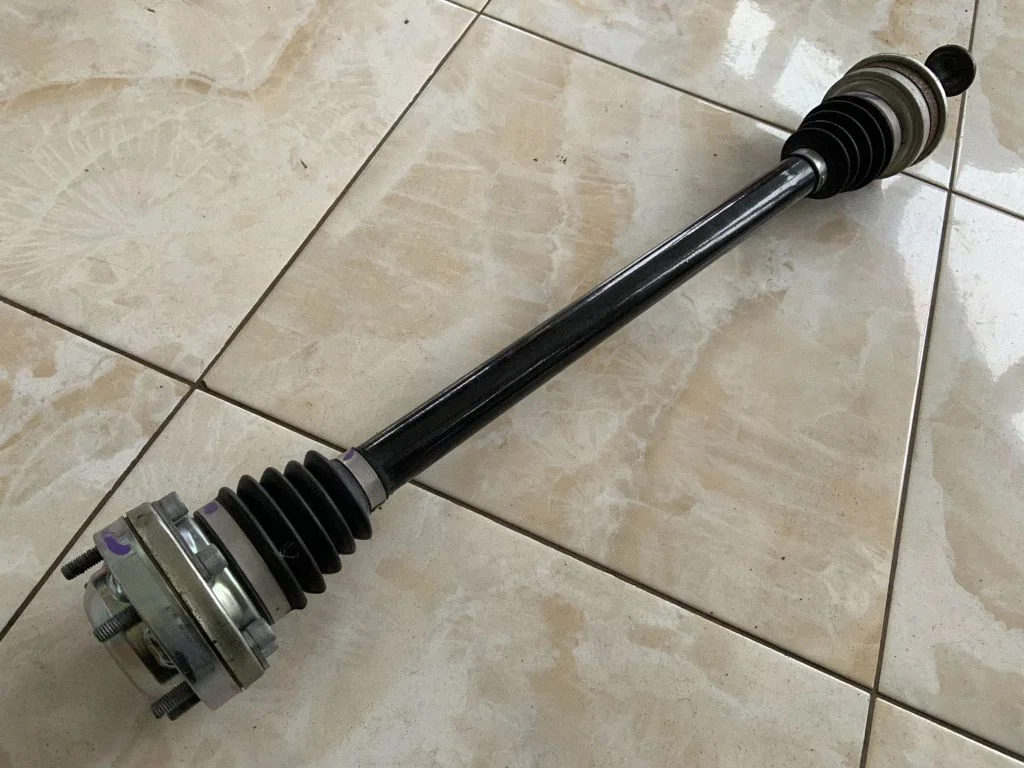 Rear driveshaft 80A501203H