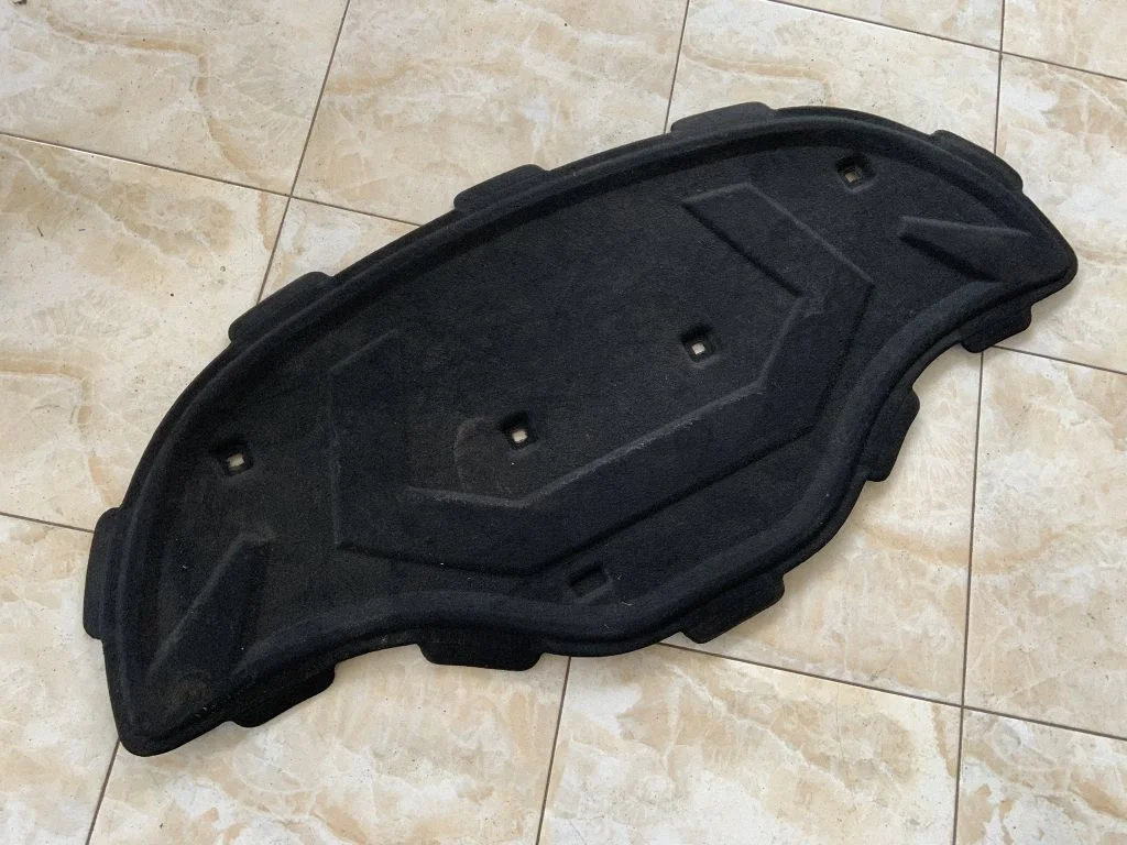 Engine bonnet/hood sound/heat insulation 4G0863825