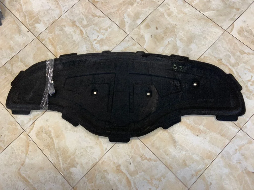 Engine bonnet/hood sound/heat insulation 4G8863825