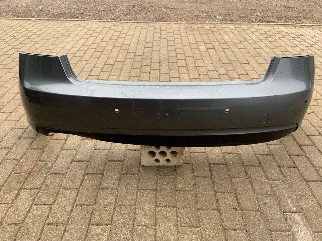 Rear bumper 8T0807511J